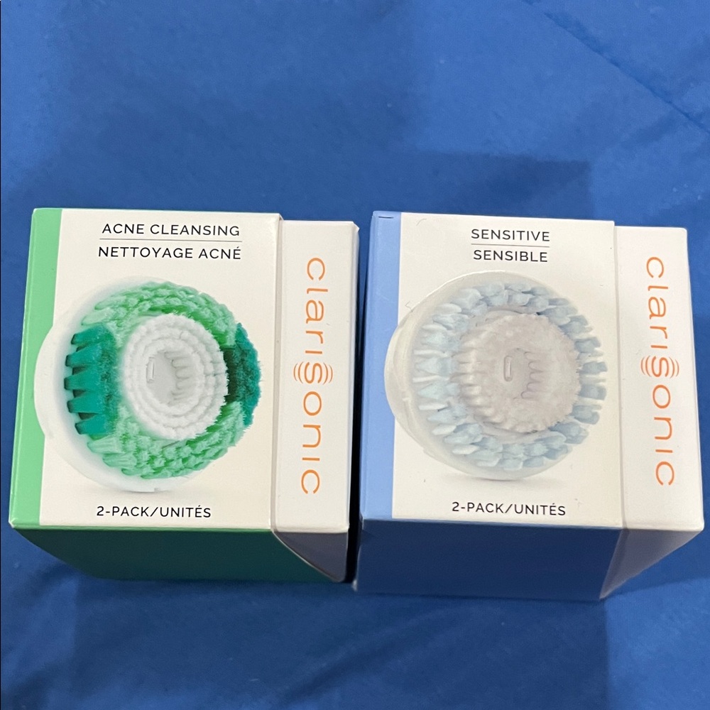 💕NEW!! BUNDLE OF 4 CLARISONIC BRUSH HEADS💕